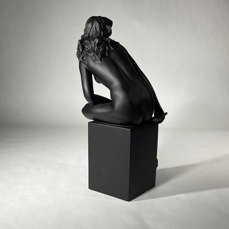 Jasmine- Female Nude Statue, Black