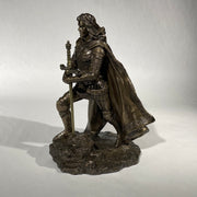 king author statue