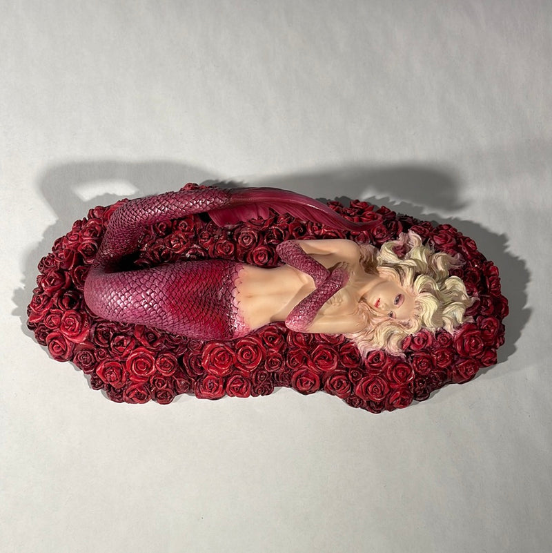 sea of roses mermaid figurine