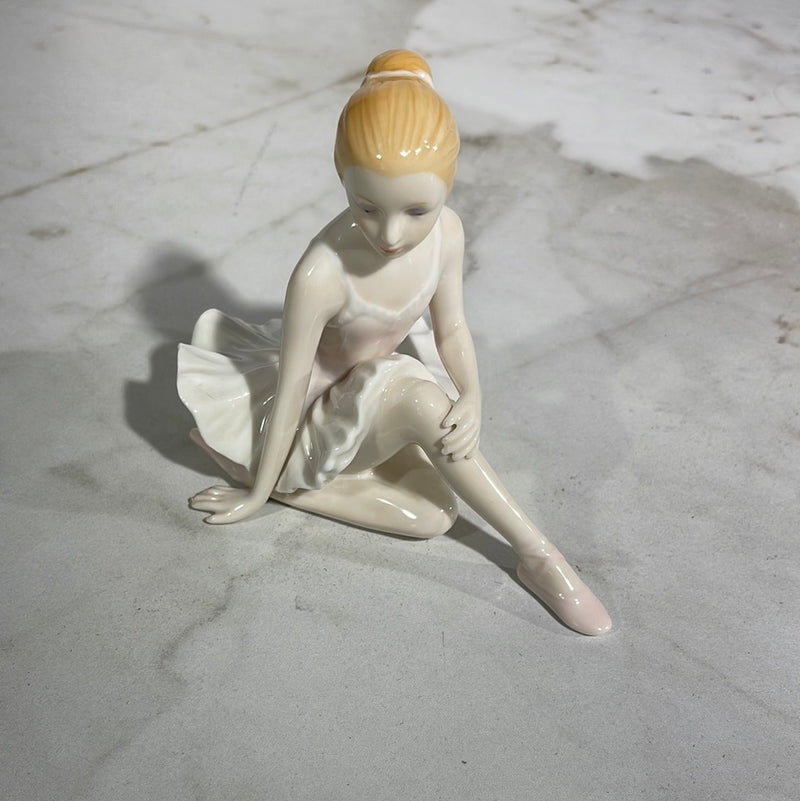 porcelain ballerina figure 