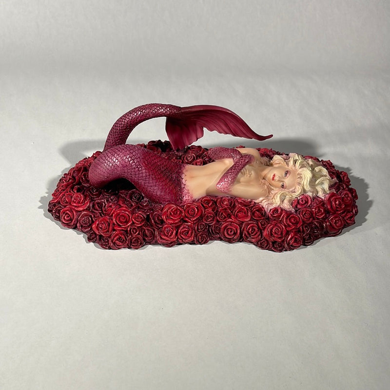 mermaid statue