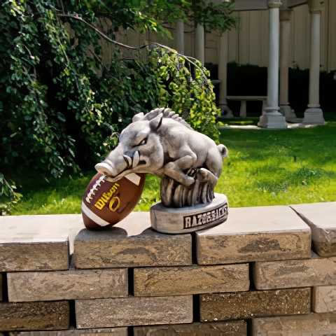 Arkansas Razorbacks Garden Statue