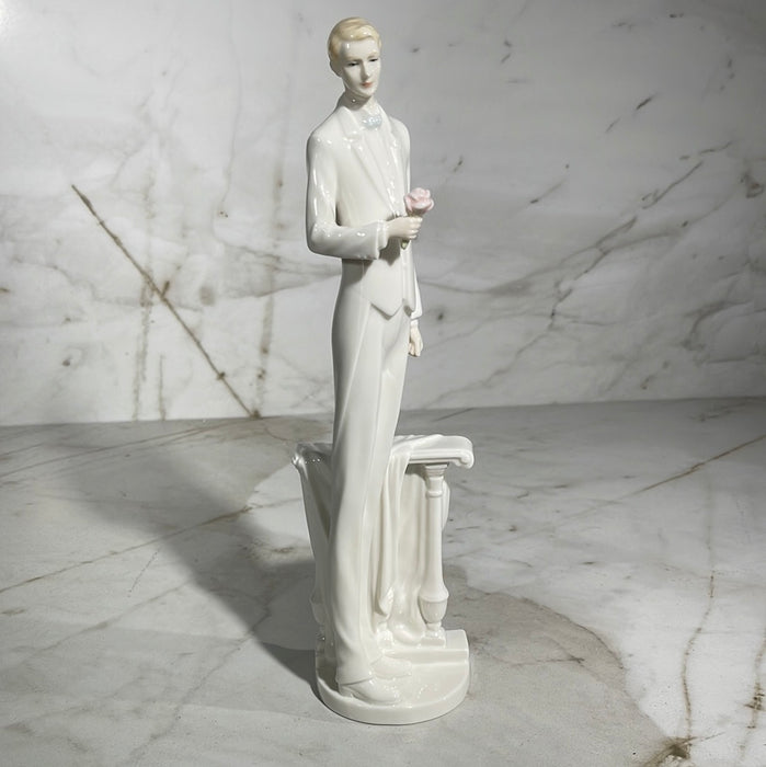groom statue
