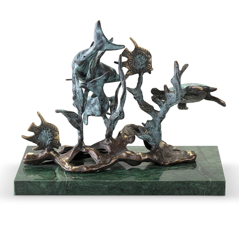 Dolphin Seaworld Statue