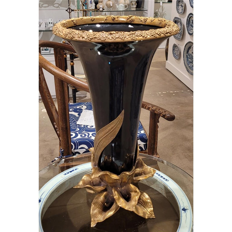 Ebony Vase with Lilly Flower-Porcelain & Bronze