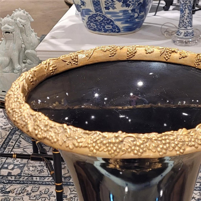 Ebony Vase with Lilly Flower-Porcelain & Bronze