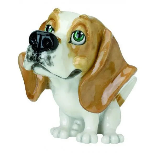 Max the Beagle Dog Figurine-Little Paws