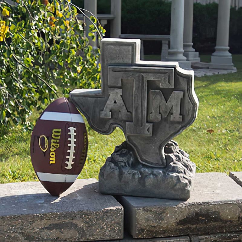 Texas A&M University Statue