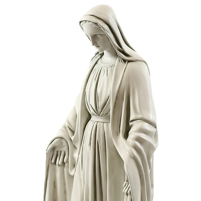 Blessed Mary Statue