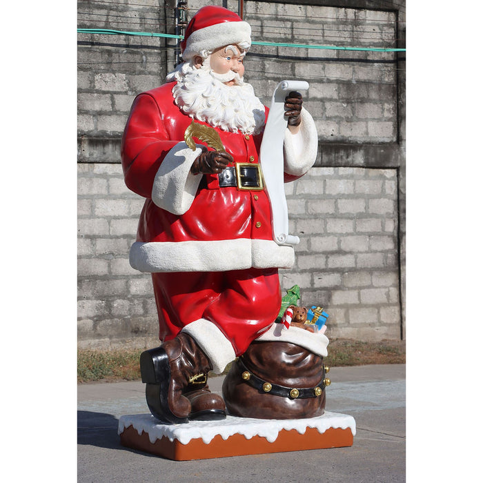 Giant Santa Claus Statue