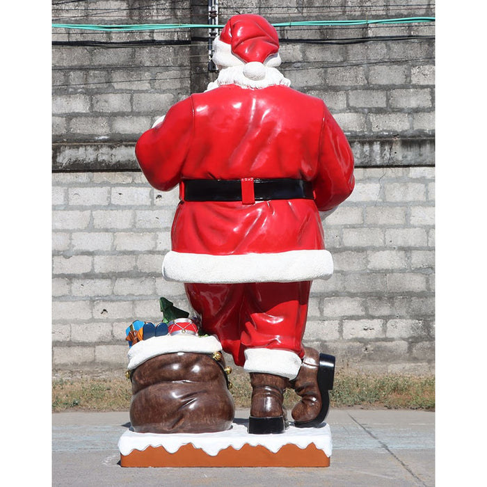 Giant Santa Claus Statue