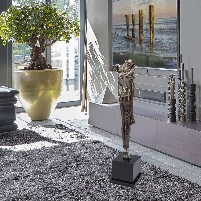 The Kiss - Modern Couple Sculpture