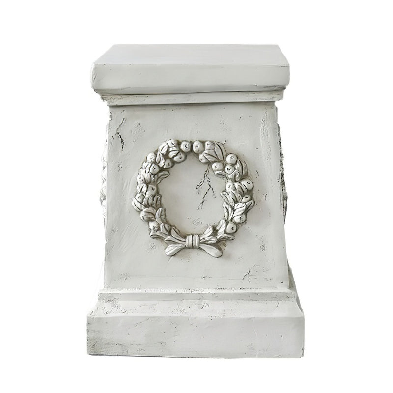 Wreath Pedestal- Fiberglass