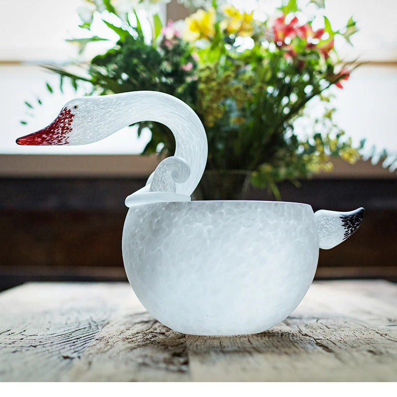 Art Glass Cygnet Swan Bowl by Borowski