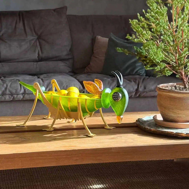 Zipp Art Glass Grasshopper Bowl by Borowski