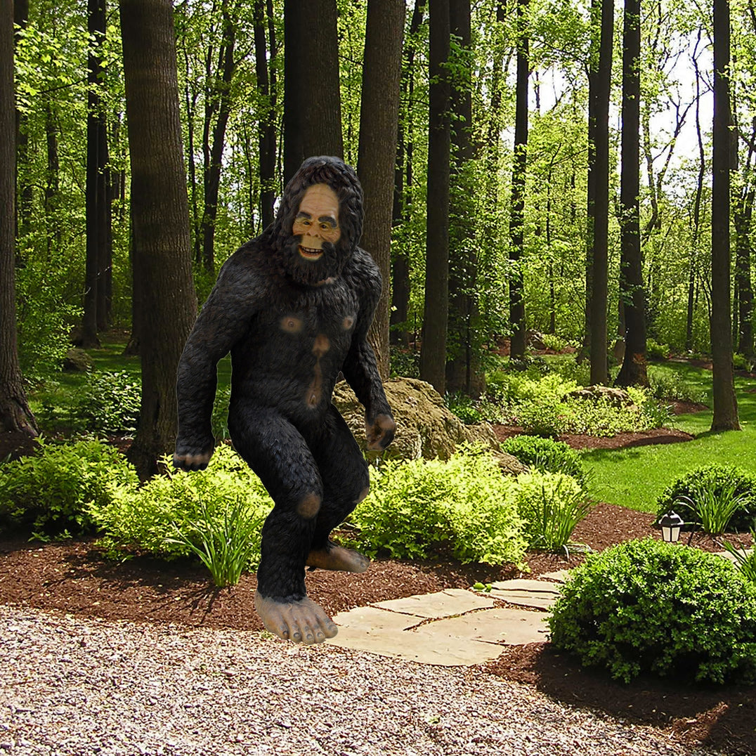 Big Foot Statue-84