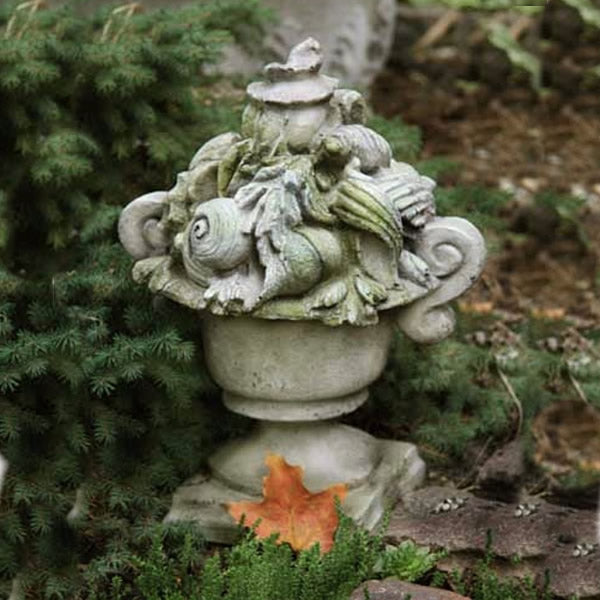 Classic Shell Ocean Finial