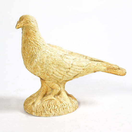 Garden Pigeon Statue