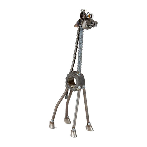 Junkyard Giraffe Sculpture by Yardbirds