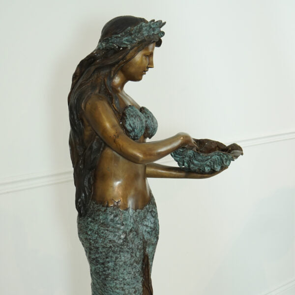 Mermaid Holding Shell Bronze Fountain