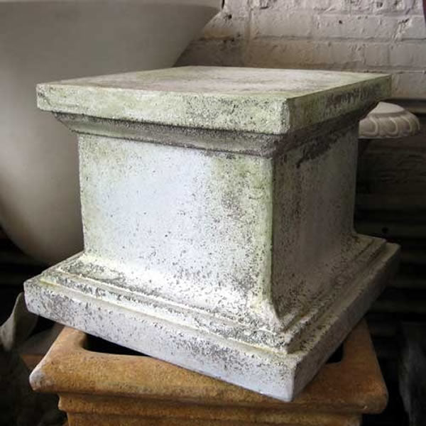 Reed Riser Pedestal