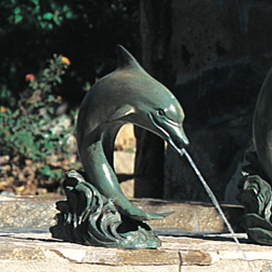 Single Dolphin Garden Fountain-Small