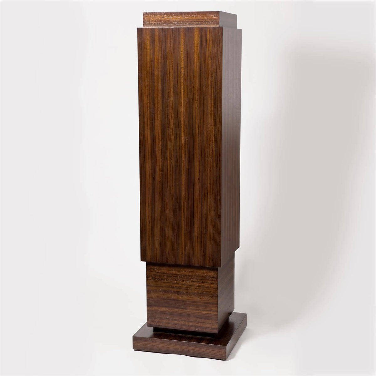 Up on a Pedestal 偶像の座 CF LGS441 未使用 FaB Single Skyscraper Pedestal — AllSculptures