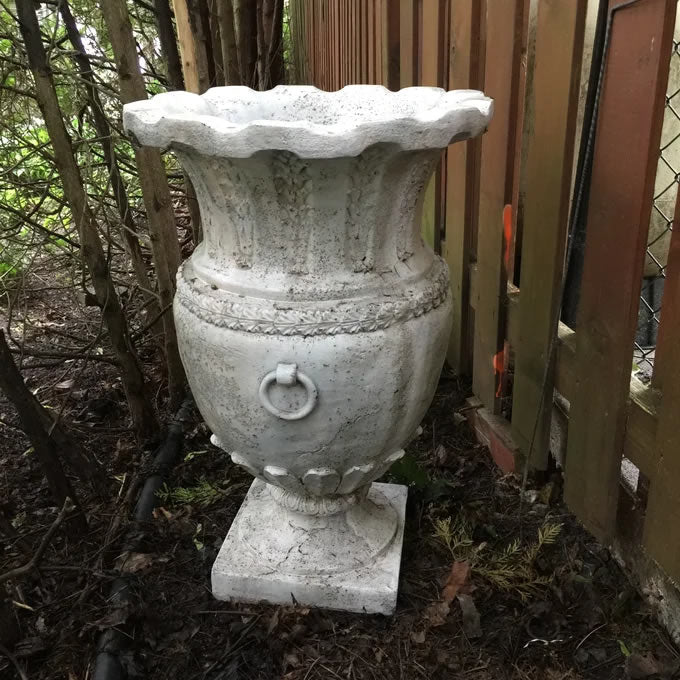 Appian Garden Planter