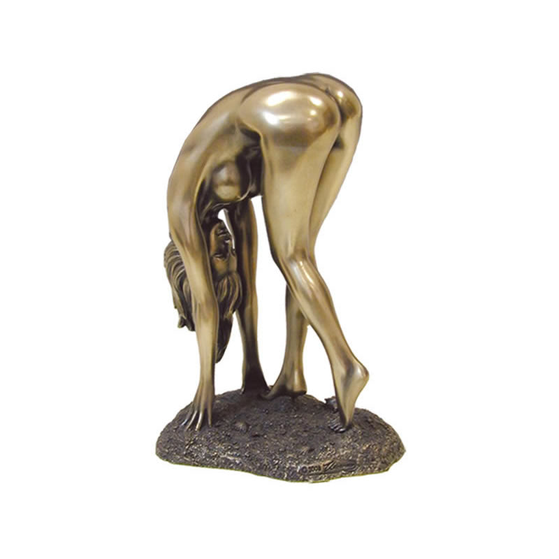Cassandra, Nude Female Statue