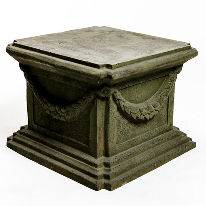 Alessa Pedestal- Small