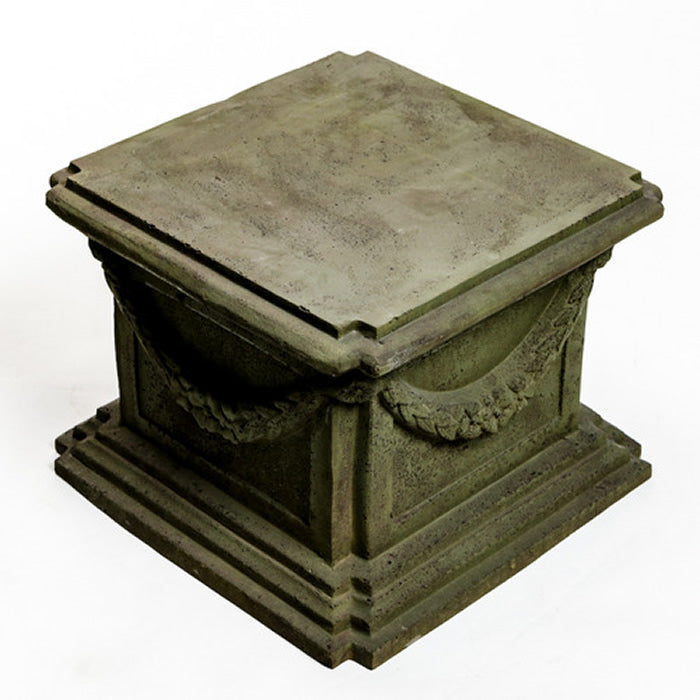 Alessa Pedestal- Small