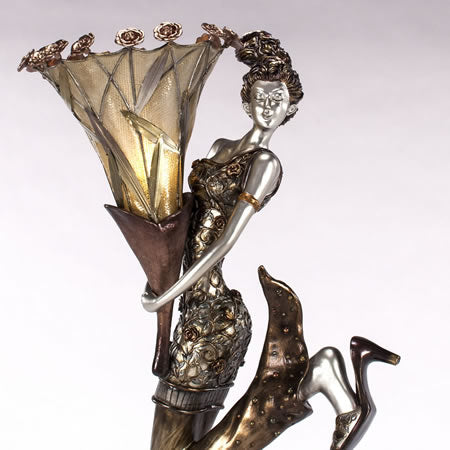 High Fashion Sculpture Floor Lamp by Artmax -Detail