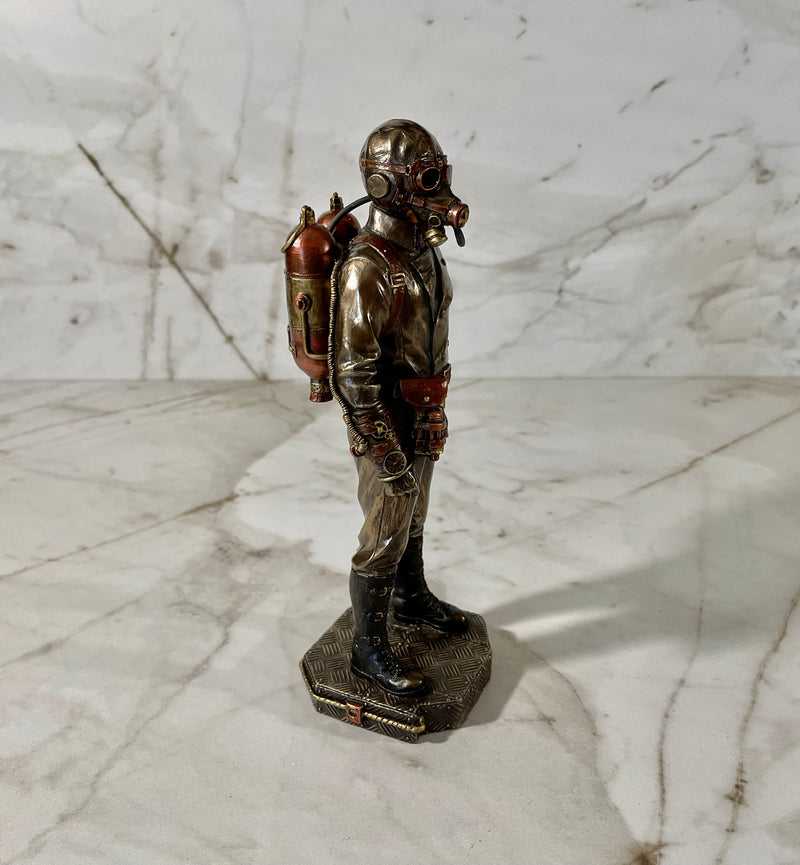 Steampunk Aeronaut Statue