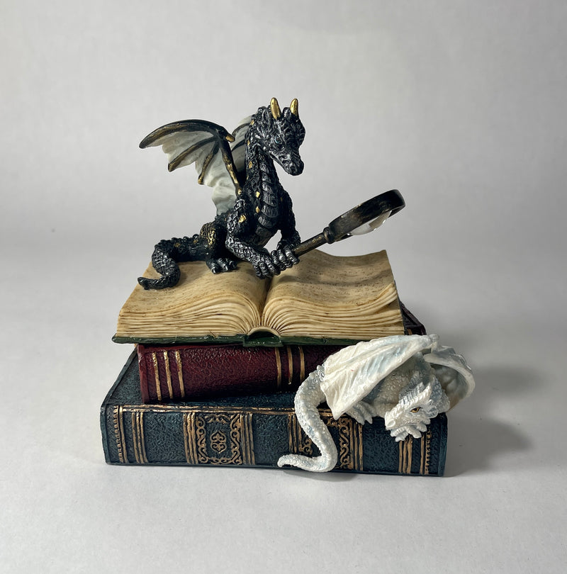 Miniature Scholars Dragon Trinket Box