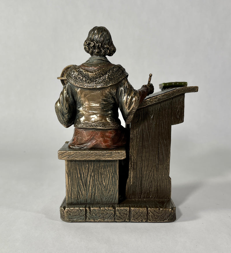 Nicolaus Copernicus Statue