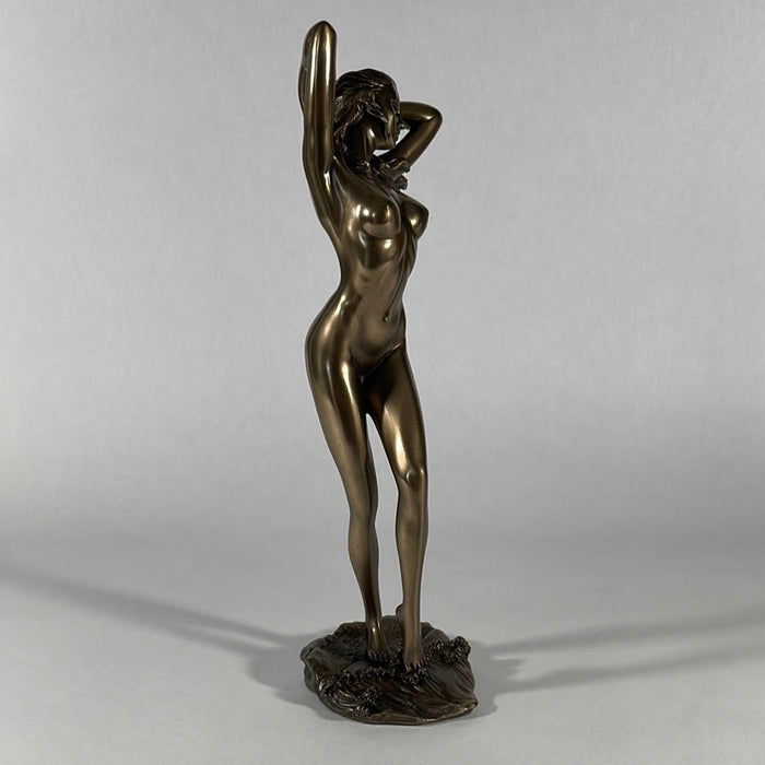 posing-nude-female-art-sculpture