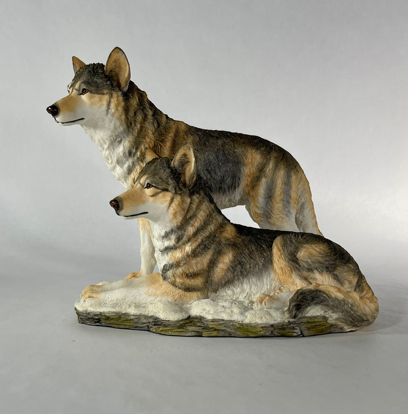 Wolf Pack Sculpture