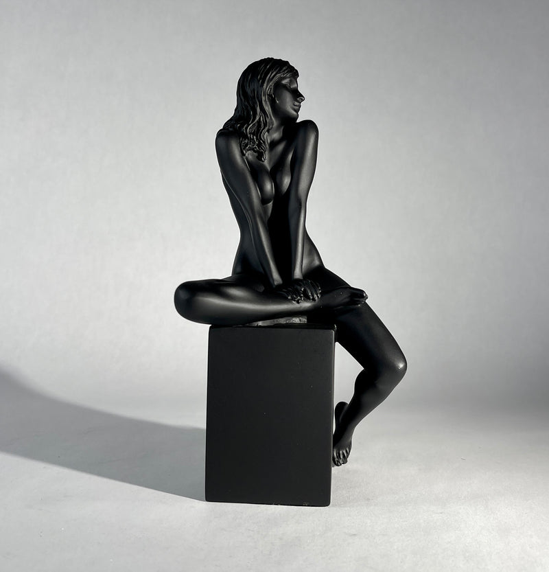 Julia- Nude Female Statue, Black
