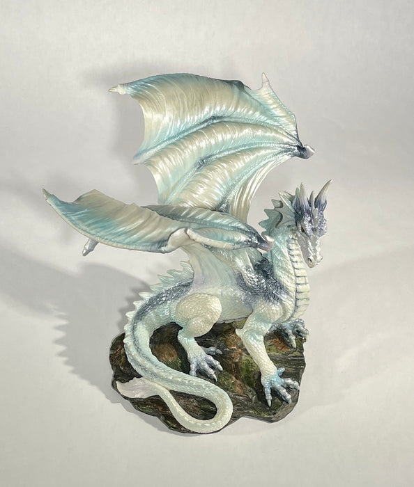 dragon statue 