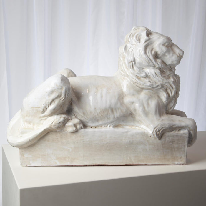 Italian Ceramic Lion Sculpture 2