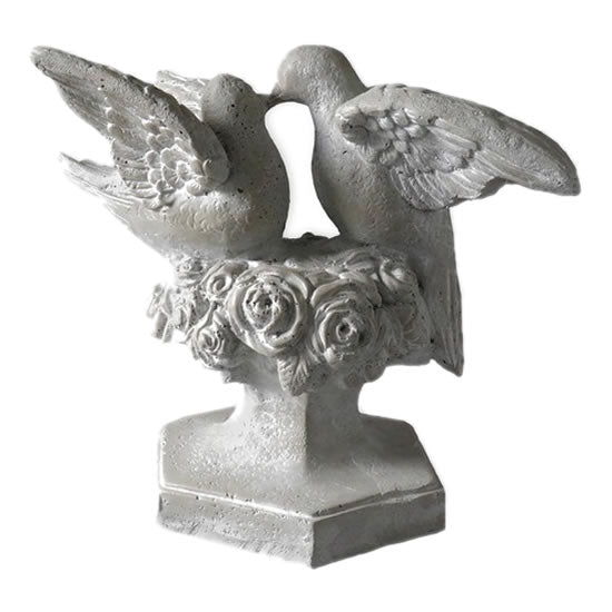 Kissing Doves Garden Statue