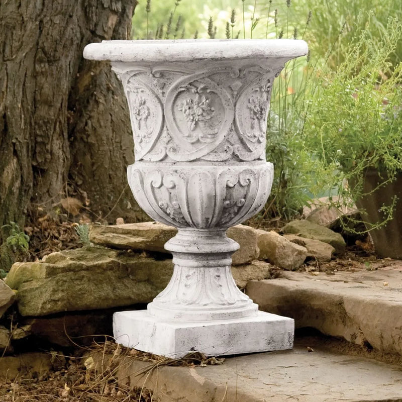 Lippie Urn