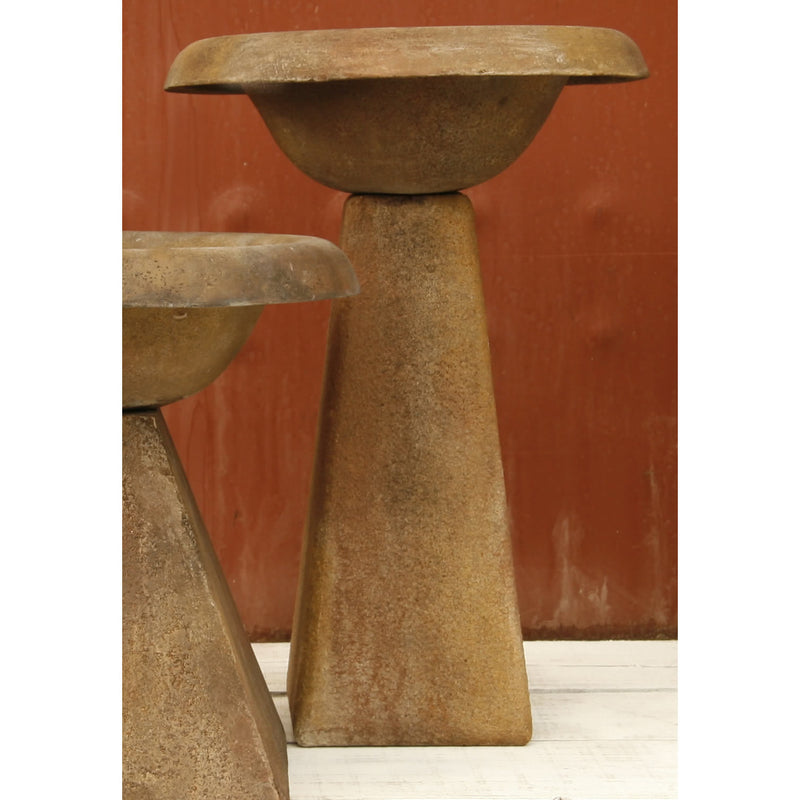 Modern Bird Bath- 24 Inch