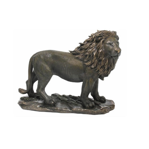 Regal Lion Sculpture