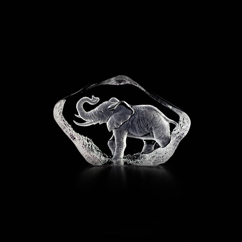 Walking Elephant Figurine in Crystal by Mats Jonasson